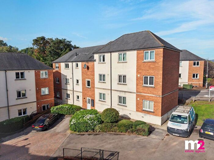 2 Bedroom Flat For Sale In Golden Mile View, Newport, NP20