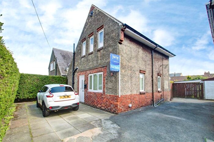 3 Bedroom Semi Detached House For Sale In Stanley Gardens, Consett, County Durham, DH8