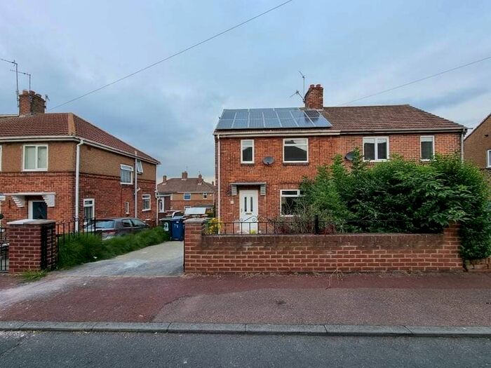 2 Bedroom Semi-Detached House To Rent In Garden House Estate, Ryton NE40