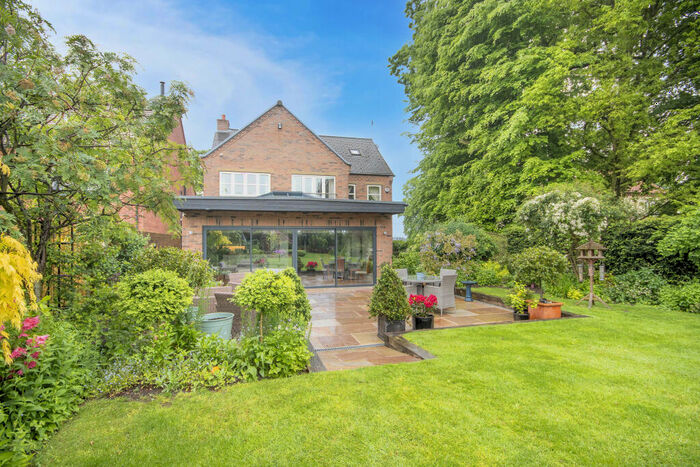 6 Bedroom Detached House For Sale In Glebe Lodge, Everton Sluice Lane, Everton, Doncaster, Nottinghamshire, DN10