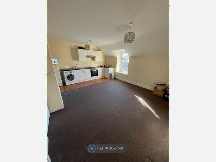 1 Bedroom Flat To Rent In New Market Street, Buxton, SK17