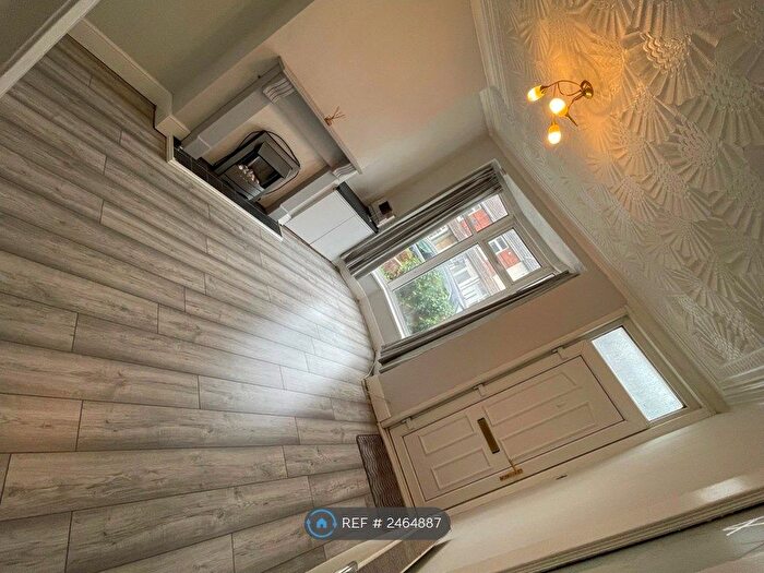 3 Bedroom Terraced House To Rent In Ashcroft Road, Gainsborough, DN21