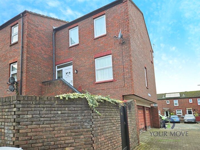 2 Bedroom Maisonette For Sale In Leatherbottle Green, Erith, DA18