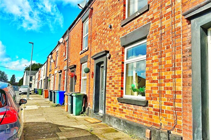 2 Bedroom Terraced House For Sale In Langham Street, Ashton-under-Lyne, Greater Manchester, OL7