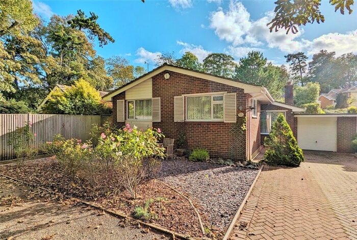 2 Bedroom Bungalow For Sale In Nepcote Lane, Findon Village, Worthing, West Sussex, BN14