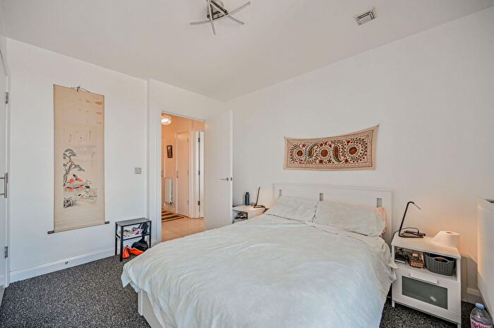 1 Bedroom Flat To Rent In Fortius House, Leyton, Leyton, London, E10
