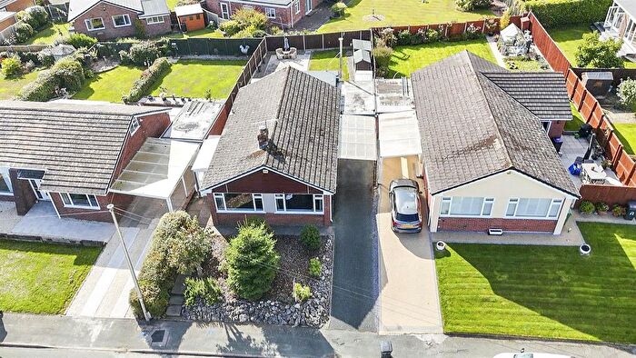 3 Bedroom Detached Bungalow For Sale In Hampton Road, Oswestry, SY11