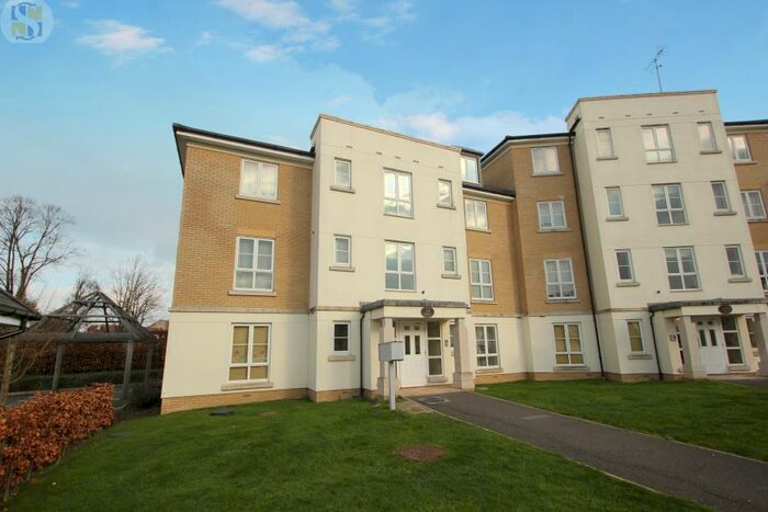 1 Bedroom Flat To Rent In Knaphill, GU21