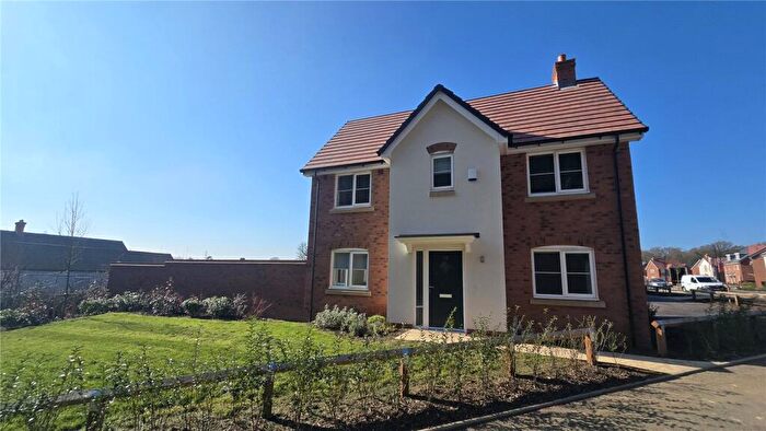 3 Bedroom Detached House To Rent In Bennetts Road South, The Meadows, Keresley, Coventry, West Midlands, CV7