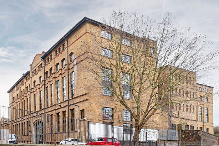 1 Bedroom Flat To Rent In Springfield House, Dalston, London, E8