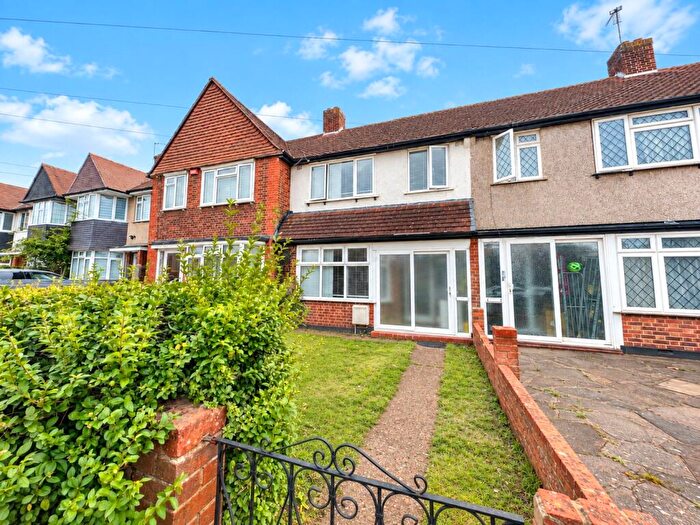 3 Bedroom Terraced House For Sale In Conisborough Crescent, Catford, SE6