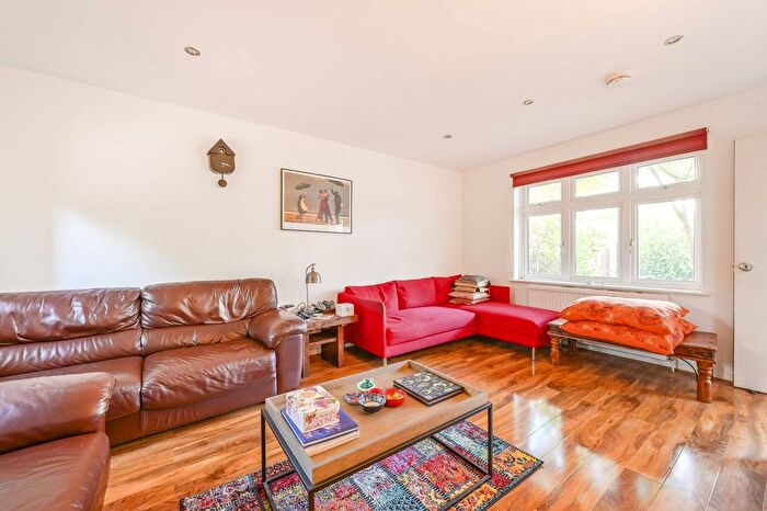 4 Bedroom Detached House For Sale In Beckton, , Beckton, London, E16