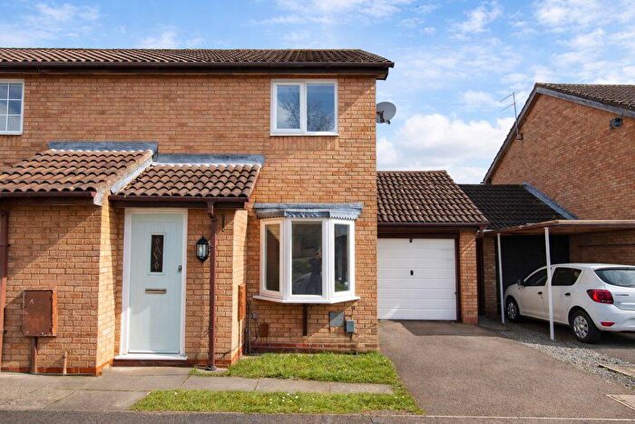 2 Bedroom Semi Detached House To Rent In Portchester Gardens, Northampton Fully Refurbished Bed Semi Detached, NN3