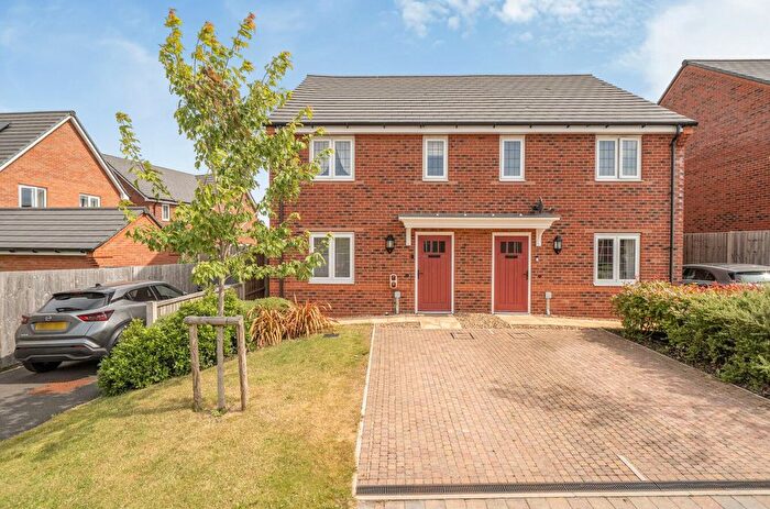 3 Bedroom Semi Detached House For Sale In Clayfield Road, Congleton, CW12