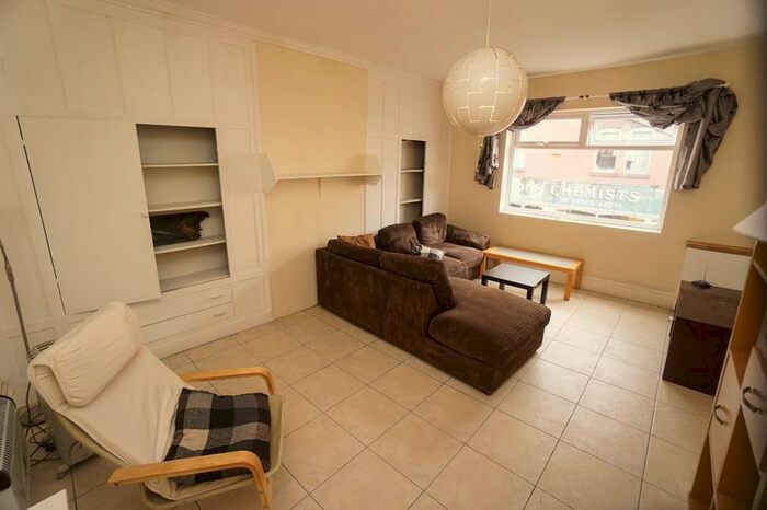 1 Bedroom Flat To Rent In Lee Lane, Horwich, Bolton, BL6