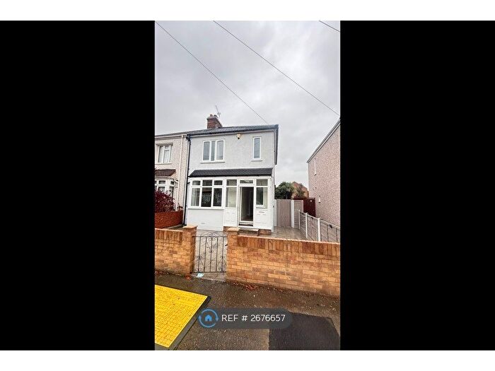 4 Bedroom Semi Detached House To Rent In Lincoln Road, London, DA8