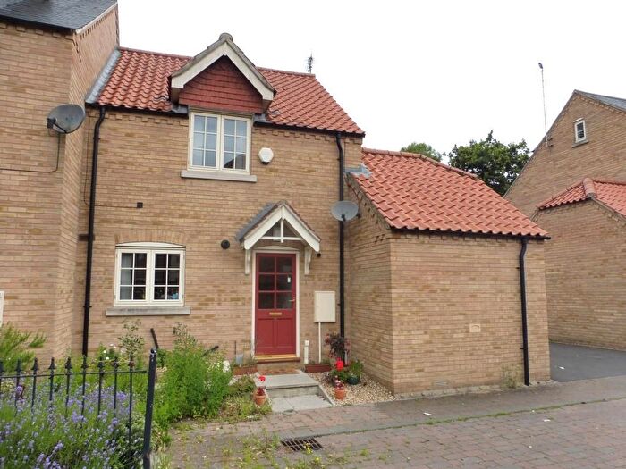 2 Bedroom House To Rent In Muntjac Close, PE3