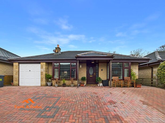 3 Bedroom Detached Bungalow For Sale In The Meadows, Colne, BB8