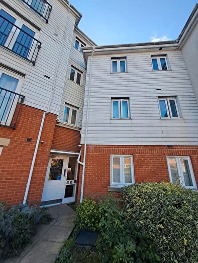 2 Bedroom Flat To Rent In Abery Drive, Aylesford, Kent, ME20