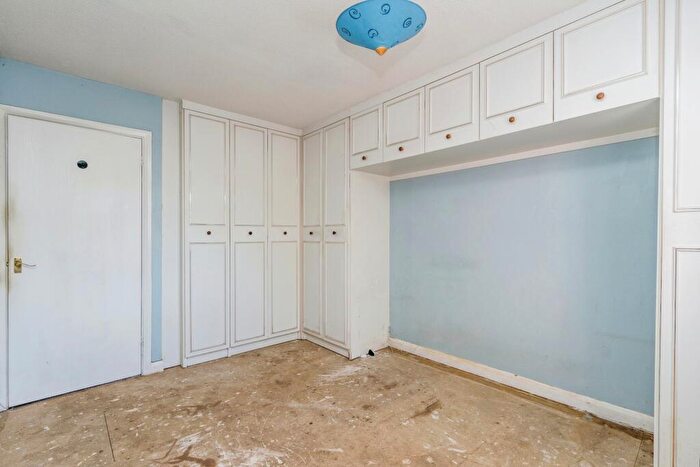 2 Bedroom Bungalow For Sale In Bryony Way, Waterlooville, Hampshire, PO7