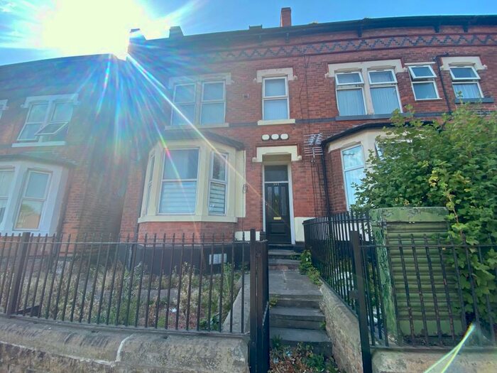 1 Bedroom Flat To Rent In Woodborough Road, Nottingham, NG3