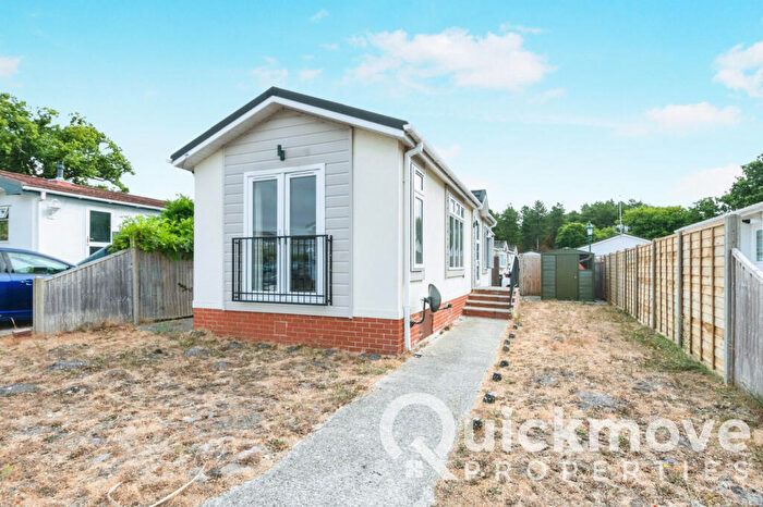 1 Bedroom Park Home For Sale In St Leonards, Ringwood, Dorset, BH24