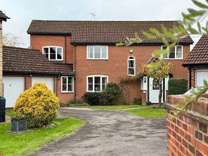 4 Bedroom Detached House For Sale In Mandelyns, Northchurch, Berkhamsted, HP4