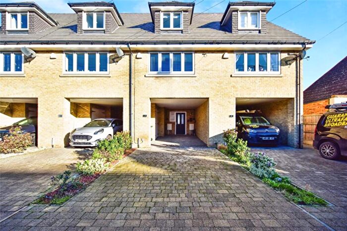 2 Bedroom Town House For Sale In Granville Road, Sheerness, Kent, ME12