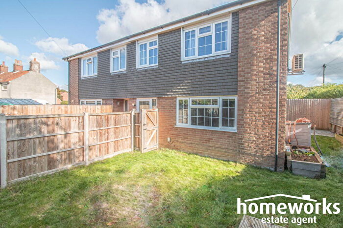 3 Bedroom Semi Detached House For Sale In Churchill Court, Dereham, NR19