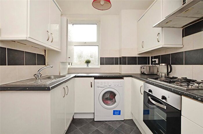 4 Bedroom House To Rent In Shoreham Street, S2