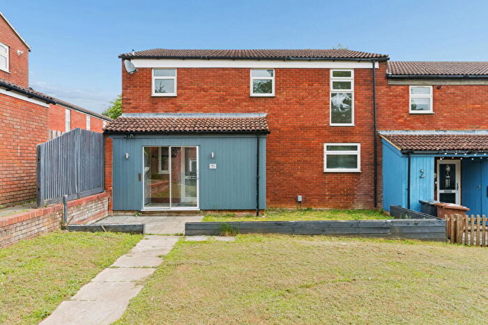 4 Bedroom End Of Terrace House For Sale In Skipton Close, Stevenage, SG2
