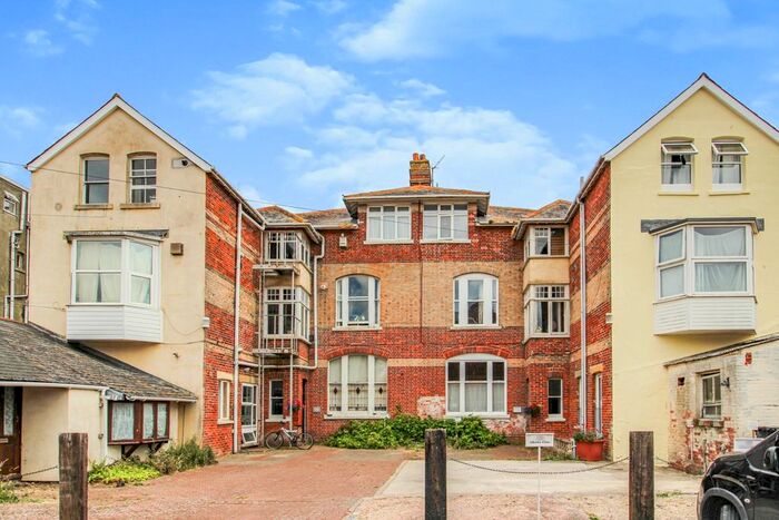1 Bedroom Terraced House To Rent In Allenby Flats Park Lane, Weymouth, Dorset, DT4