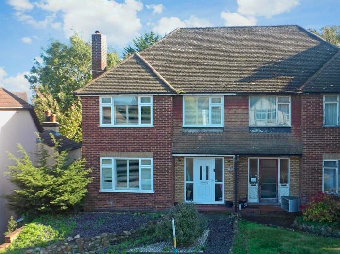 Houses for sale in Plains Avenue, ME15, Kent