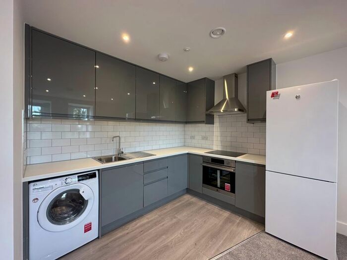 1 Bedroom Property To Rent In Chapel Street, Flat Orion House, Luton, LU1