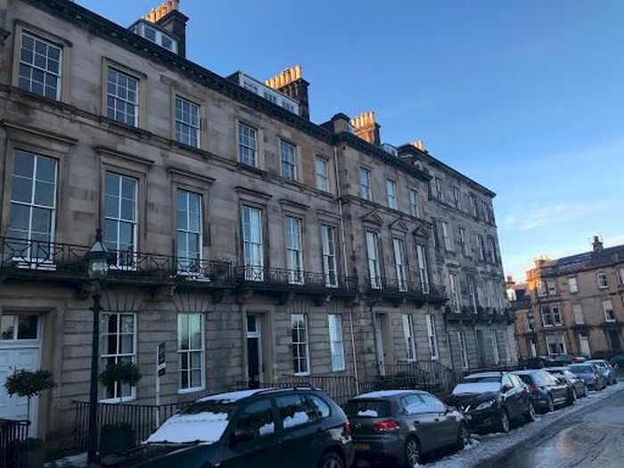 2 Bedroom Flat To Rent In Eton Terrace, Edinburgh, EH4