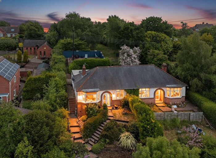 2 Bedroom Semi-Detached Bungalow For Sale In Birmingham Road, Lickey End, B61