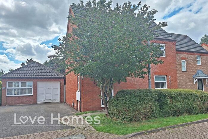3 Bedroom Semi-Detached House For Sale In Meadhook Drive, Barton-Le-Clay, MK45