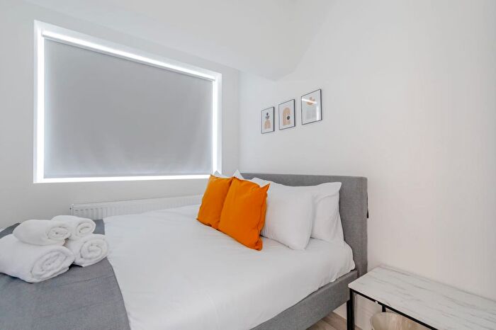 1 Bedroom Flat To Rent In Jeymer Avenue, London, NW2