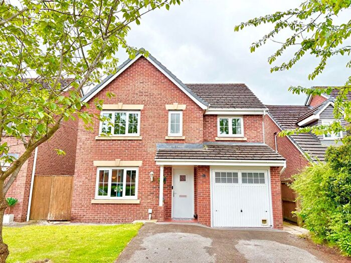 4 Bedroom Detached House For Sale In Wintergreen Close, Leigh, WN7