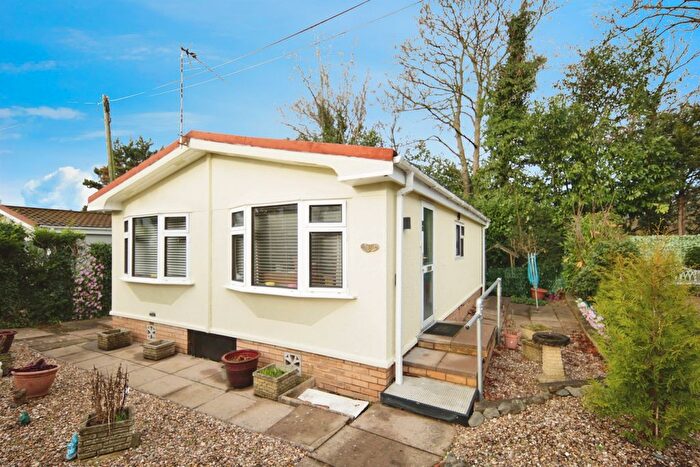 2 Bedroom Park Home For Sale In Main Road, Meriden, Coventry, CV7