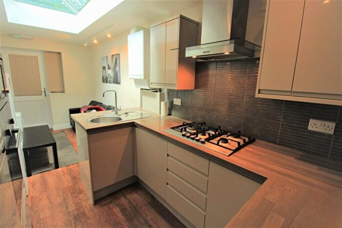 5 Bedroom Terraced House To Rent In George Road, Selly Oak, Birmingham, B29