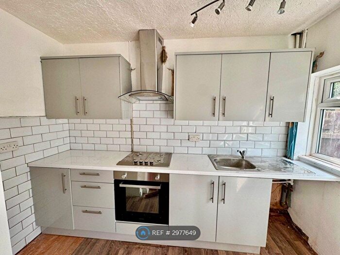 3 Bedroom Terraced House To Rent In Goyt Crescent, Stockport, SK6
