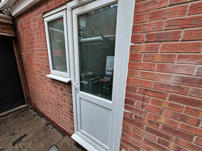 1 Bedroom Flat To Rent In High Street, Leamington Spa, CV31