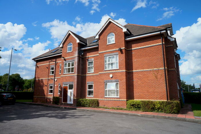 2 Bedroom Apartment To Rent In Ashwood Court, West Didsbury, M20