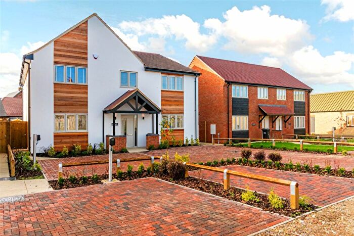 5 Bedroom Detached House To Rent In Castlethorpe Road, Hanslope, Milton Keynes, Buckinghamshire, MK19