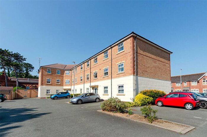 2 Bedroom Apartment For Sale In Cysgod Y Bryn, Rhos On Sea, Colwyn Bay, Conwy, LL28