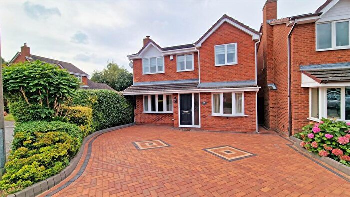 4 Bedroom Detached House For Sale In Lindisfarne, Abbotsgate, Tamworth, B77