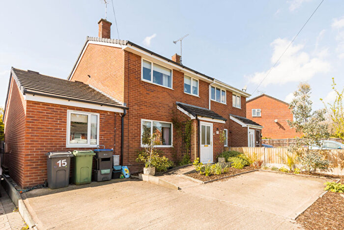 3 Bedroom Semi-Detached House For Sale In Ffordd Mynydd Isa, Wrexham, LL14