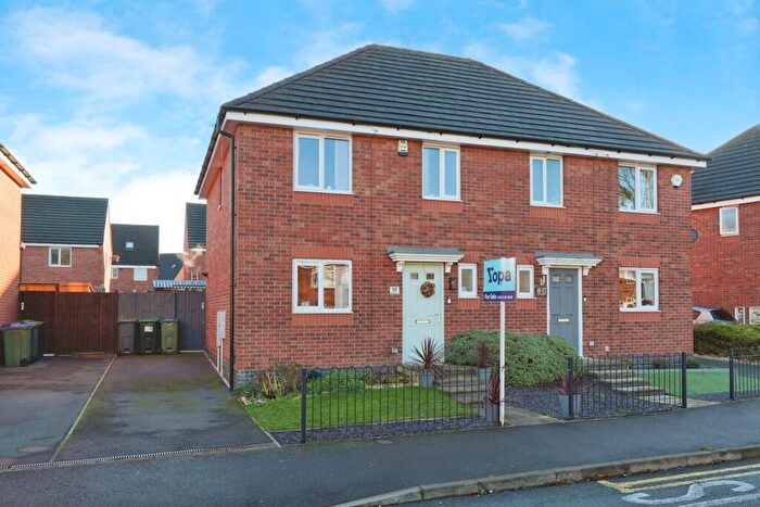 3 Bedroom Semi Detached House For Sale In Brook Road, Oldbury, B68