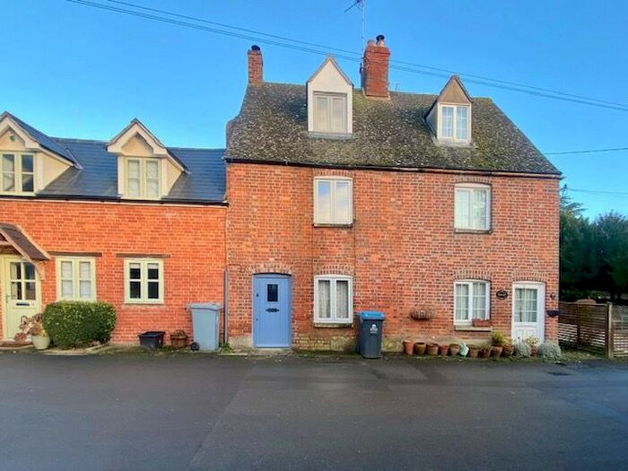 2 Bedroom Terraced House To Rent In Chapel Lane, Northmoor, Witney, OX29